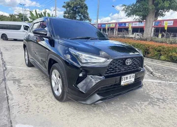 2024 Toyota Yaris Cross AC200 3