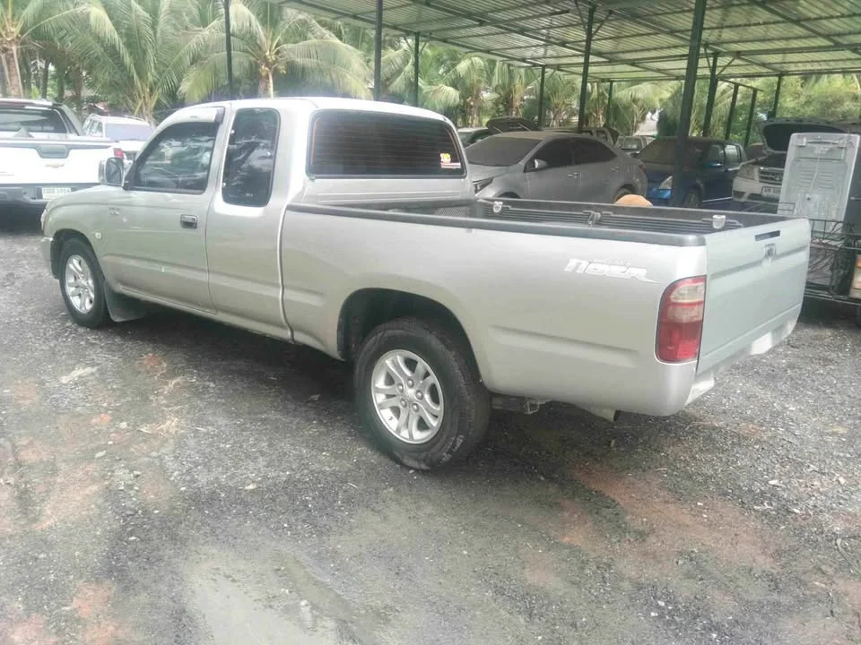 2004 Toyota Hilux Tiger VI 2