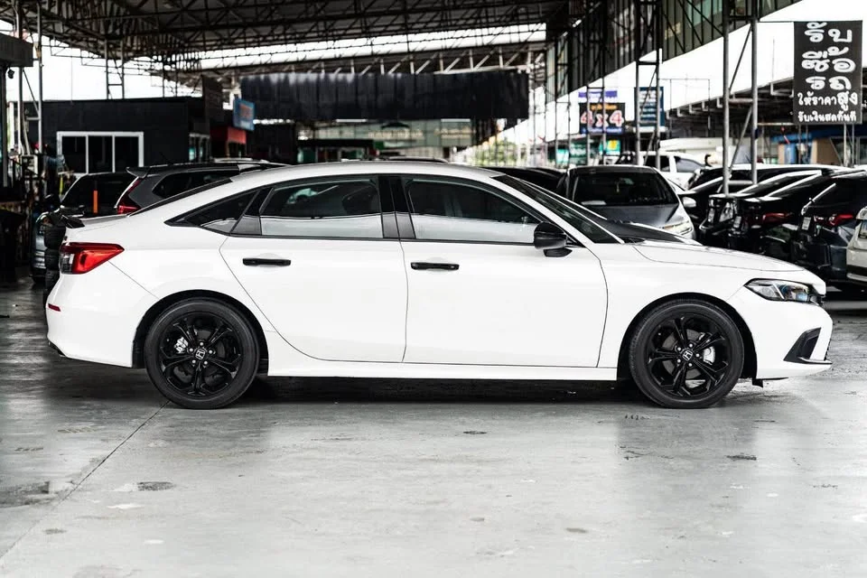 2023 Honda Civic XI 2