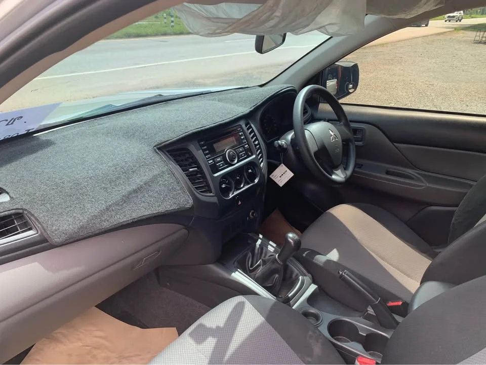 2019 Mitsubishi Triton V 3