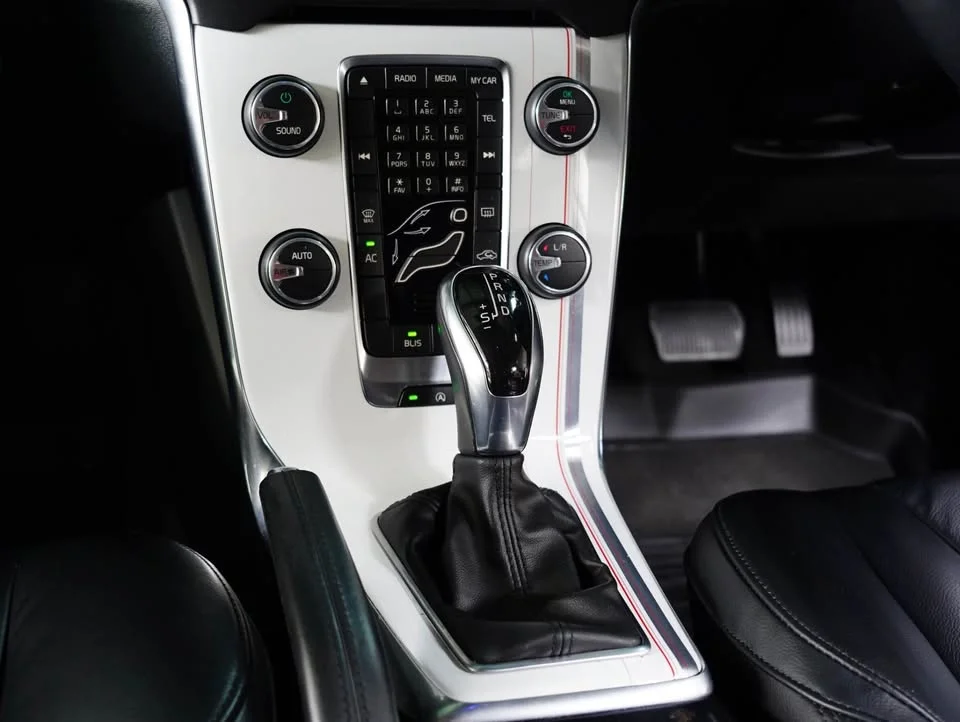 2014 Volvo V40 II 3