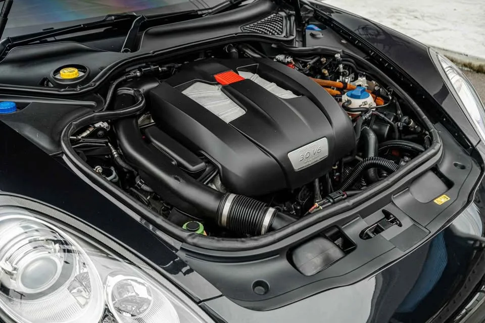 2013 Porsche Panamera I 3