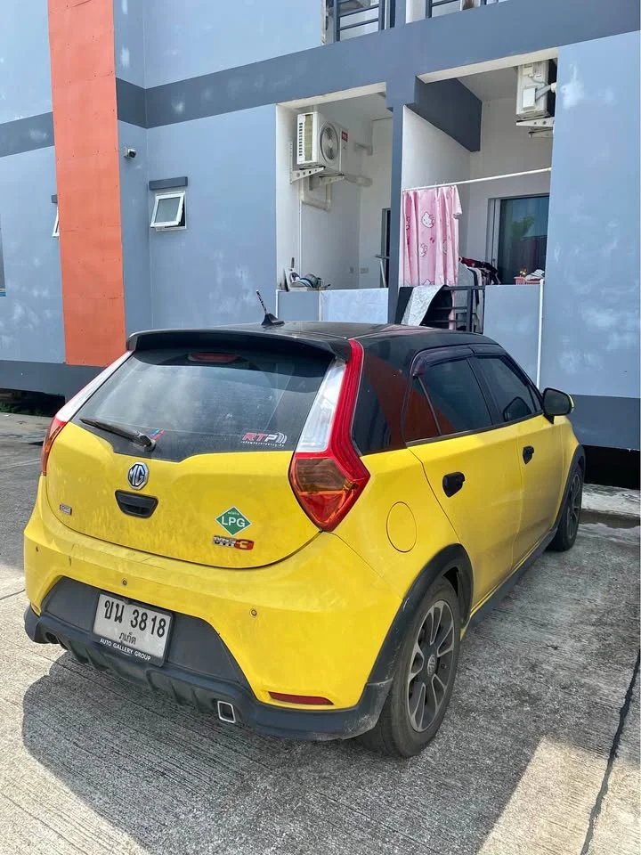 2017 MG 3 II 3