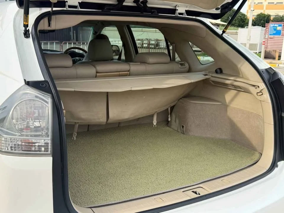 2004 Lexus RX II 3