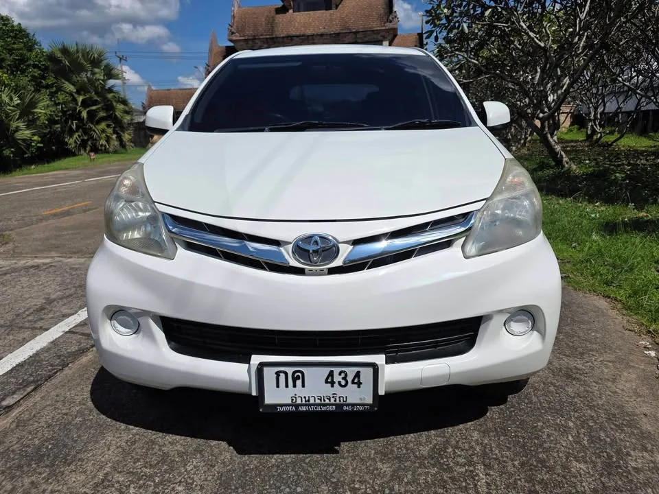 2012 Toyota Avanza II 3