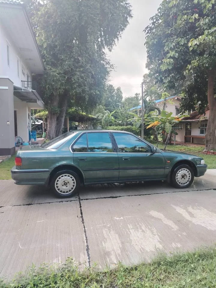 1994 Honda Accord IV 2