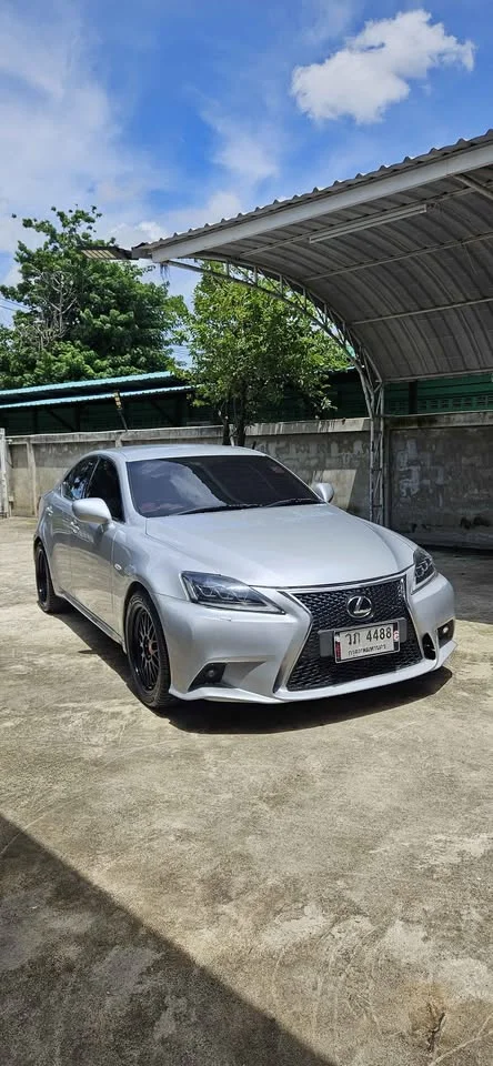 2006 Lexus IS II 2