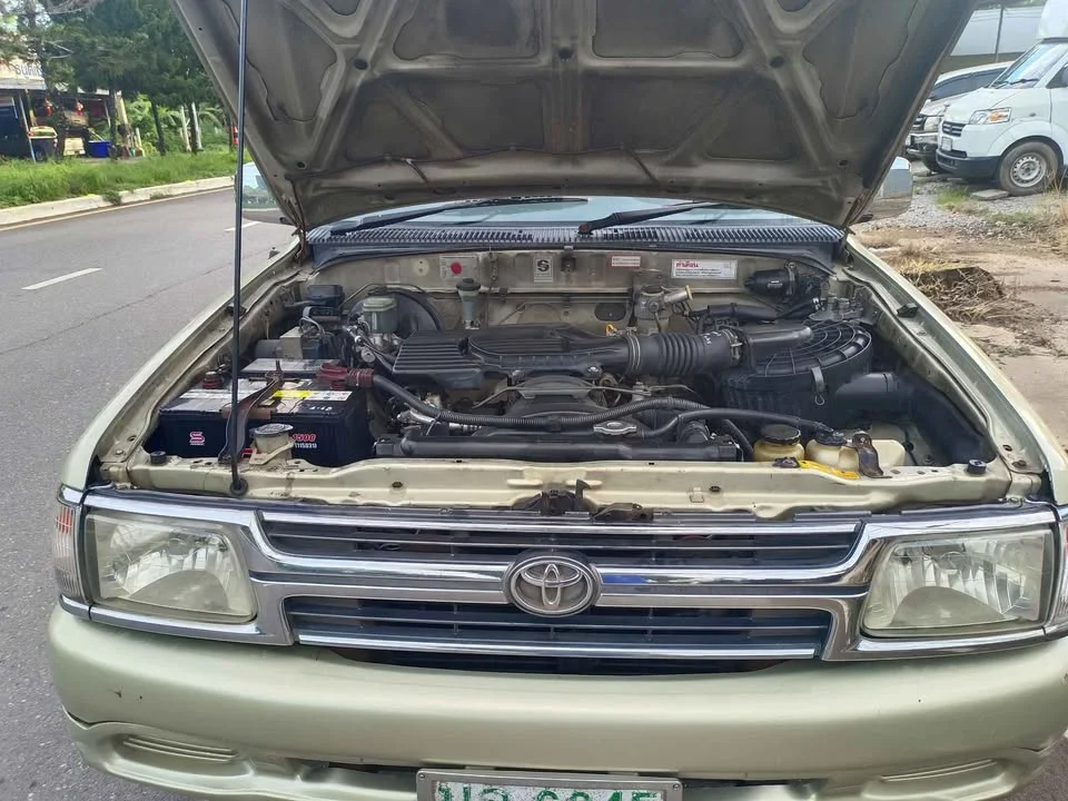 2004 Toyota Hilux Tiger VI 3