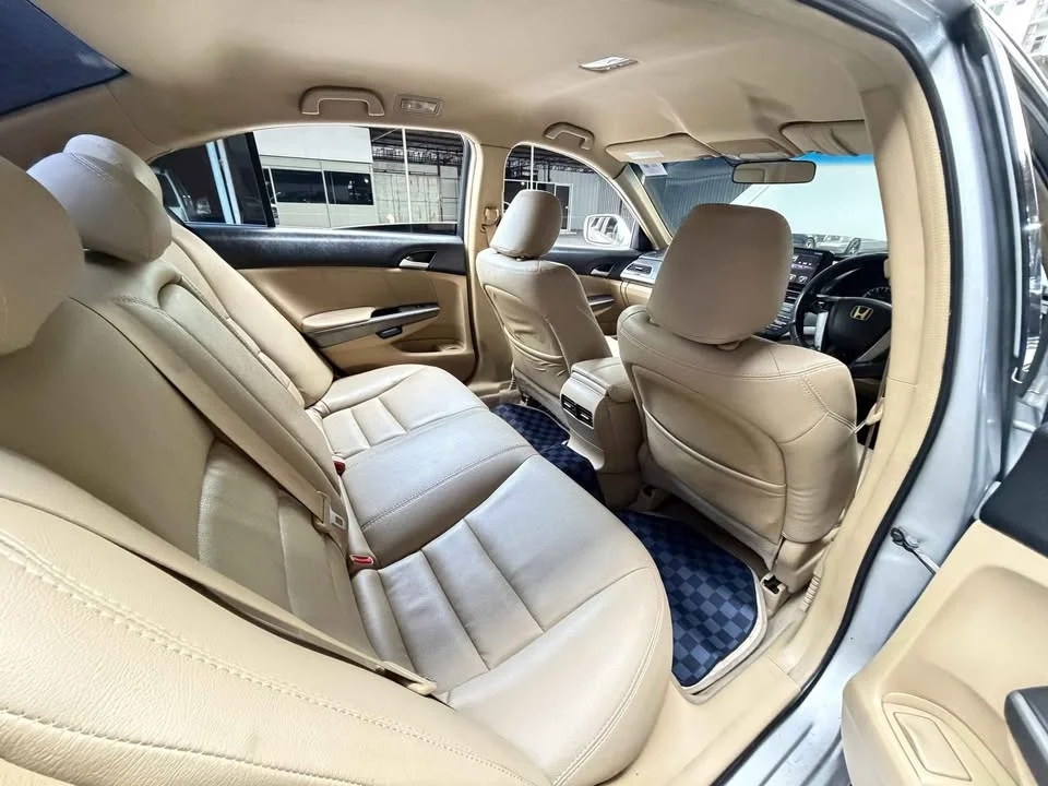 2009 Honda Accord VIII 3