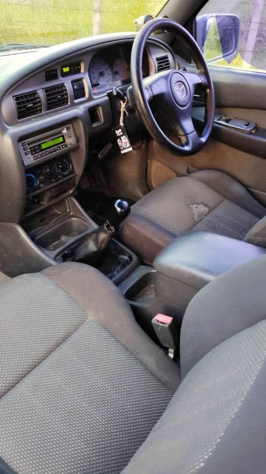 2005 Mazda 2500 Fighter V 3