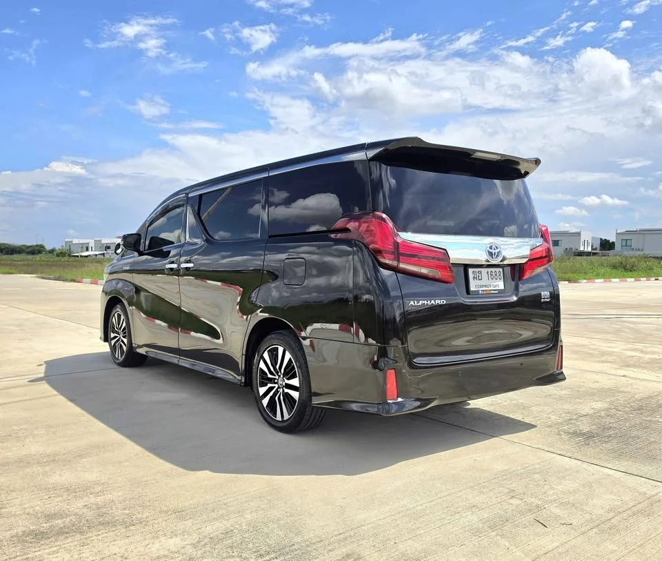 2015 Toyota Alphard, Vellfire III (AH30) 3