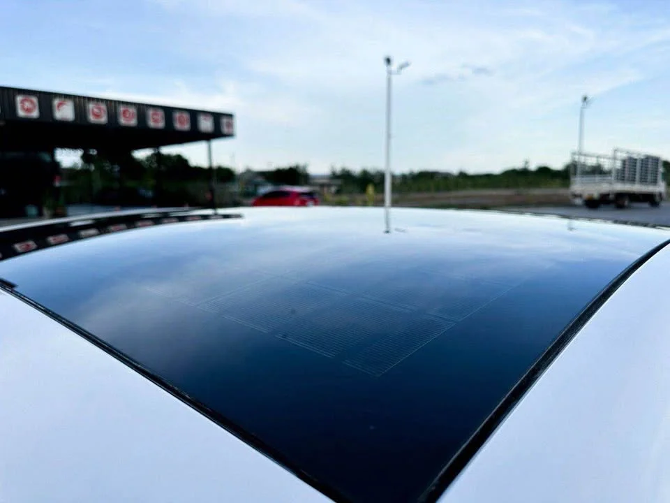 2012 Toyota Prius III 2