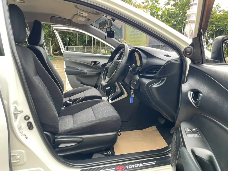 2019 Toyota Yaris ATIV III 3