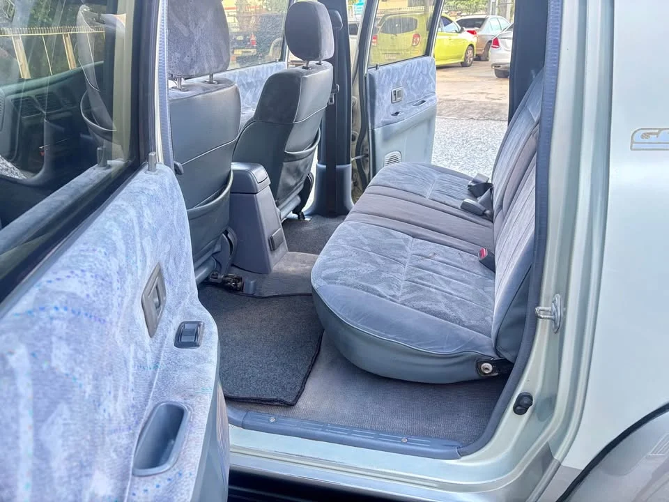 2002 Toyota Hilux Tiger VI 3