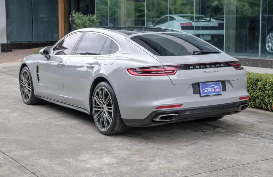 2020 Porsche Panamera II 3