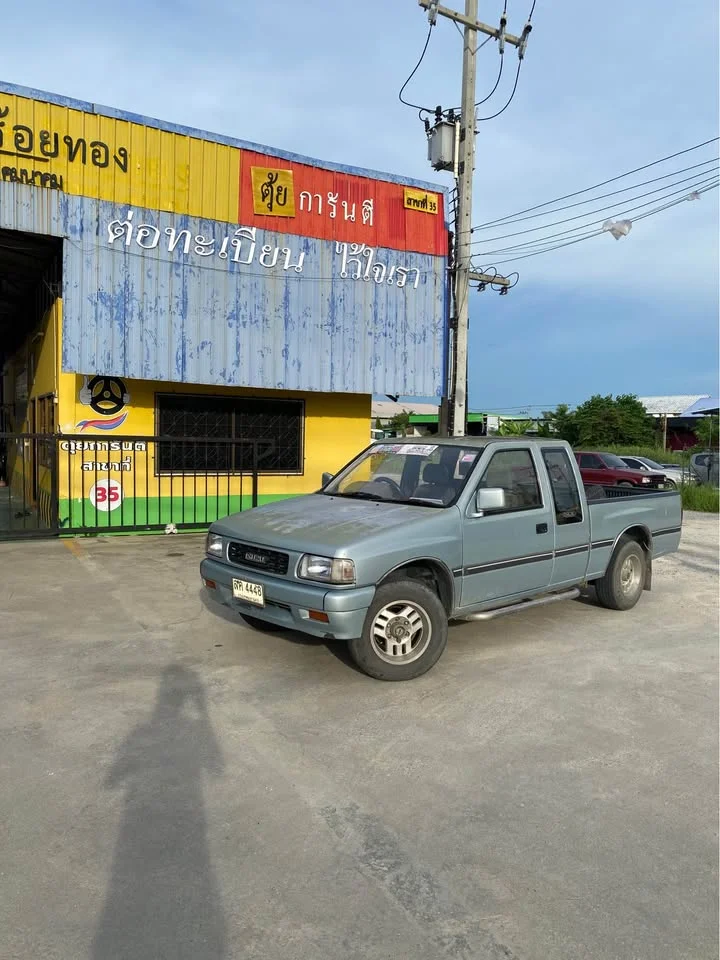 1995 Isuzu TFR III 3