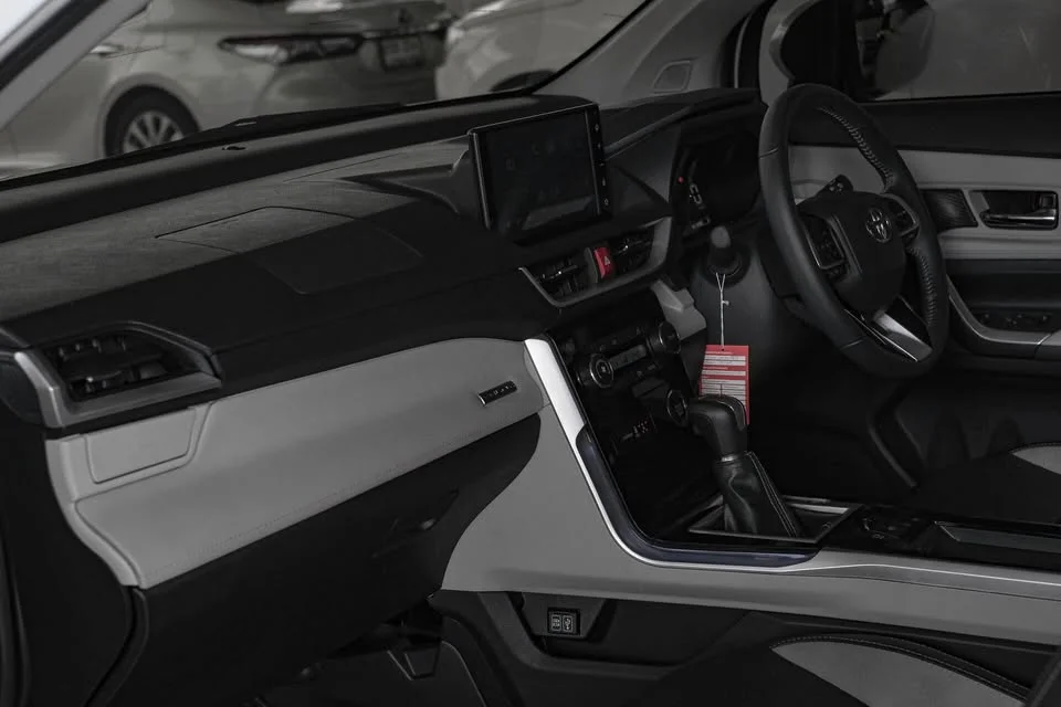 2024 Toyota Veloz III 2