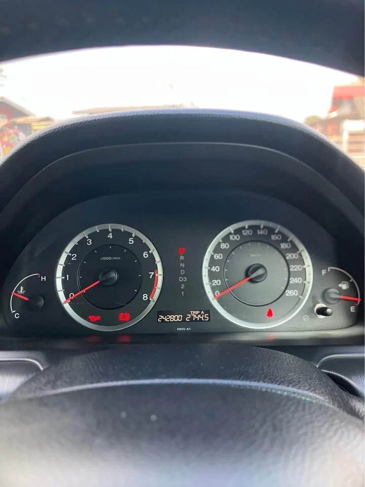 2009 Honda Accord VIII 3