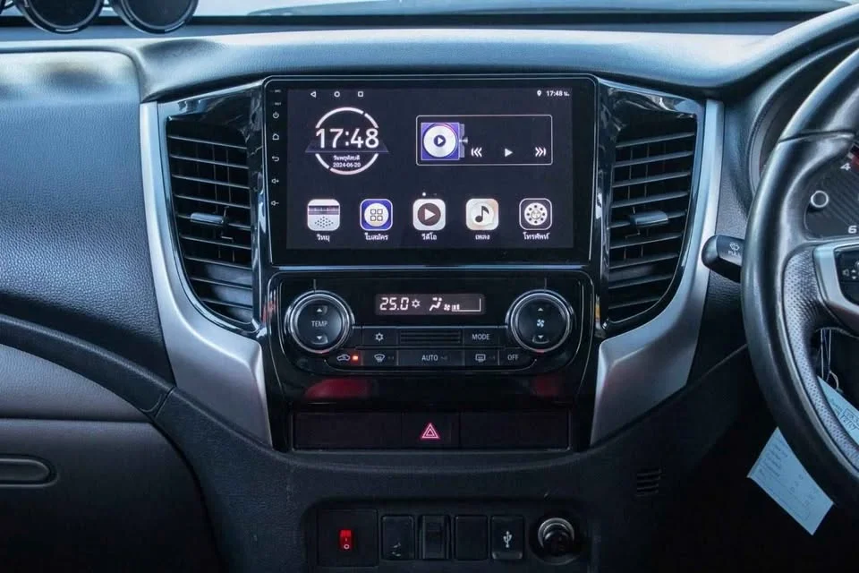 2017 Mitsubishi Triton V 3