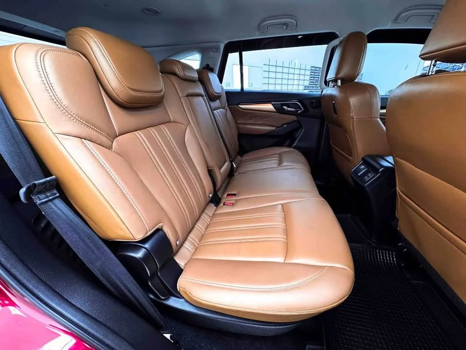 2021 Isuzu MU-X II 2