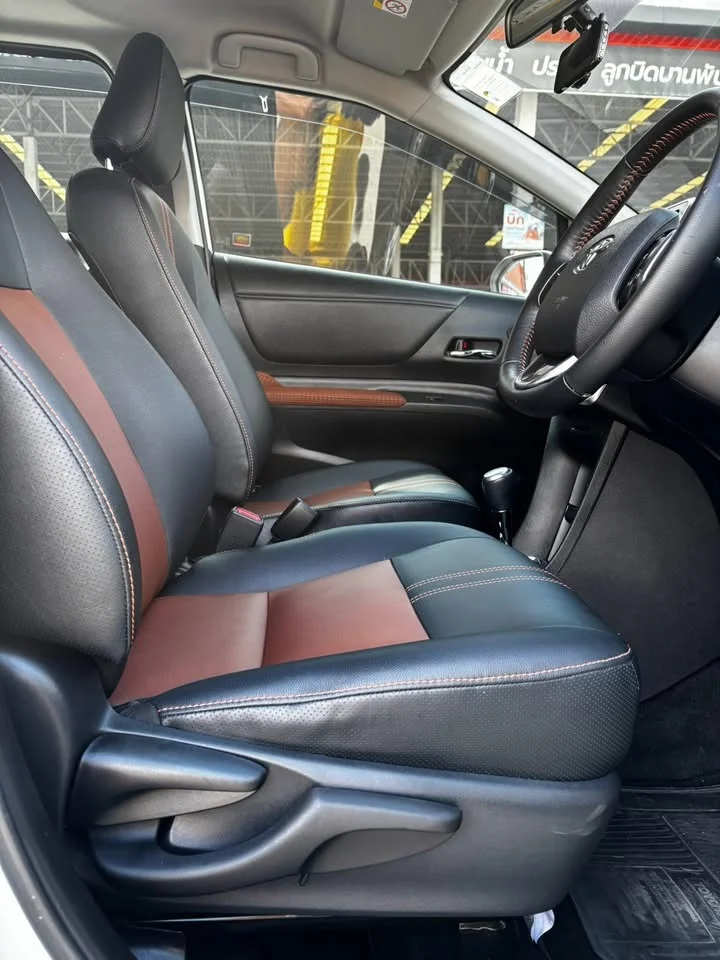 2018 Toyota Sienta II 3