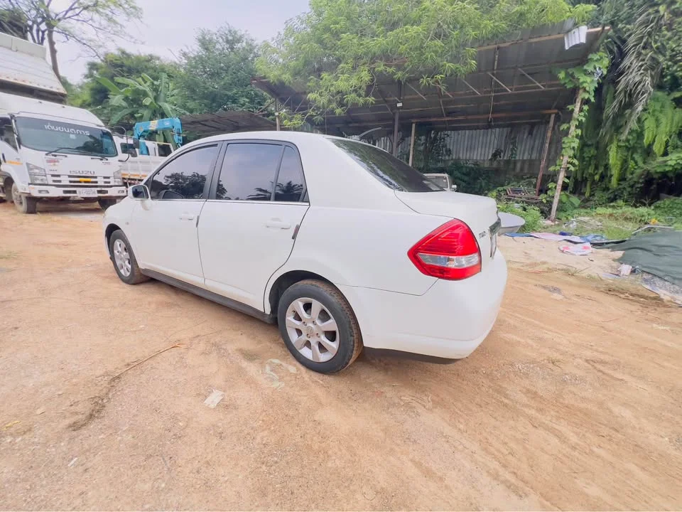 2008 Nissan Tiida I (C11) 3