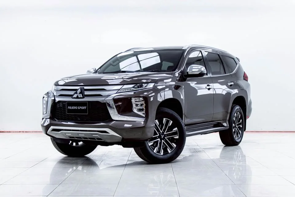 2020 Mitsubishi Pajero Sport III 3