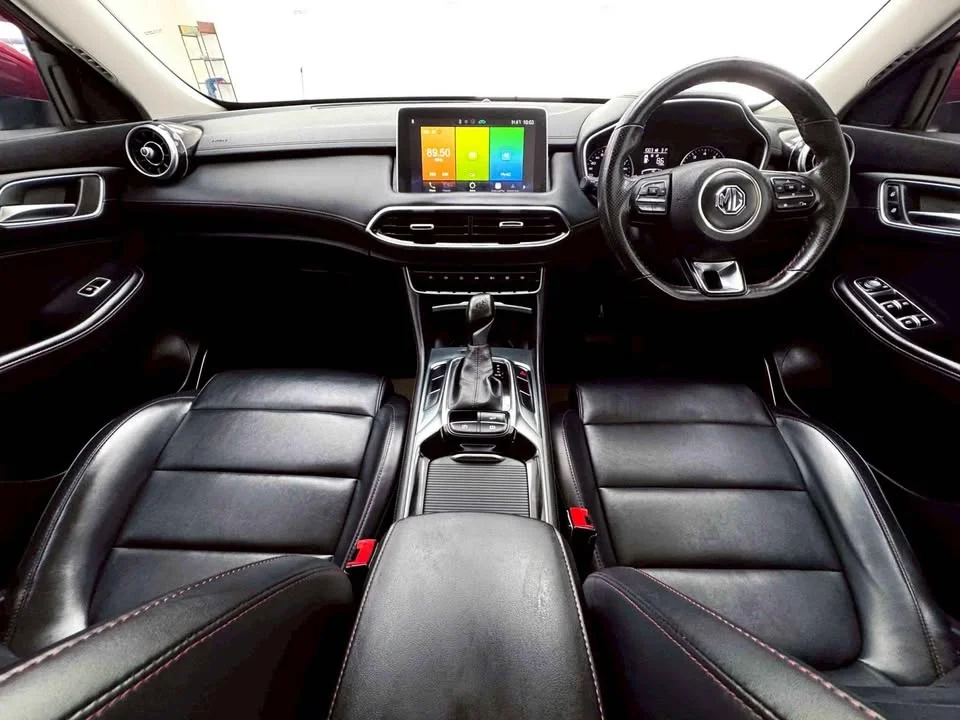 2019 MG HS 2