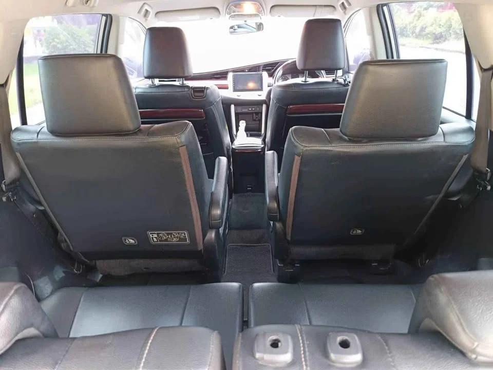 2016 Toyota Innova II 3