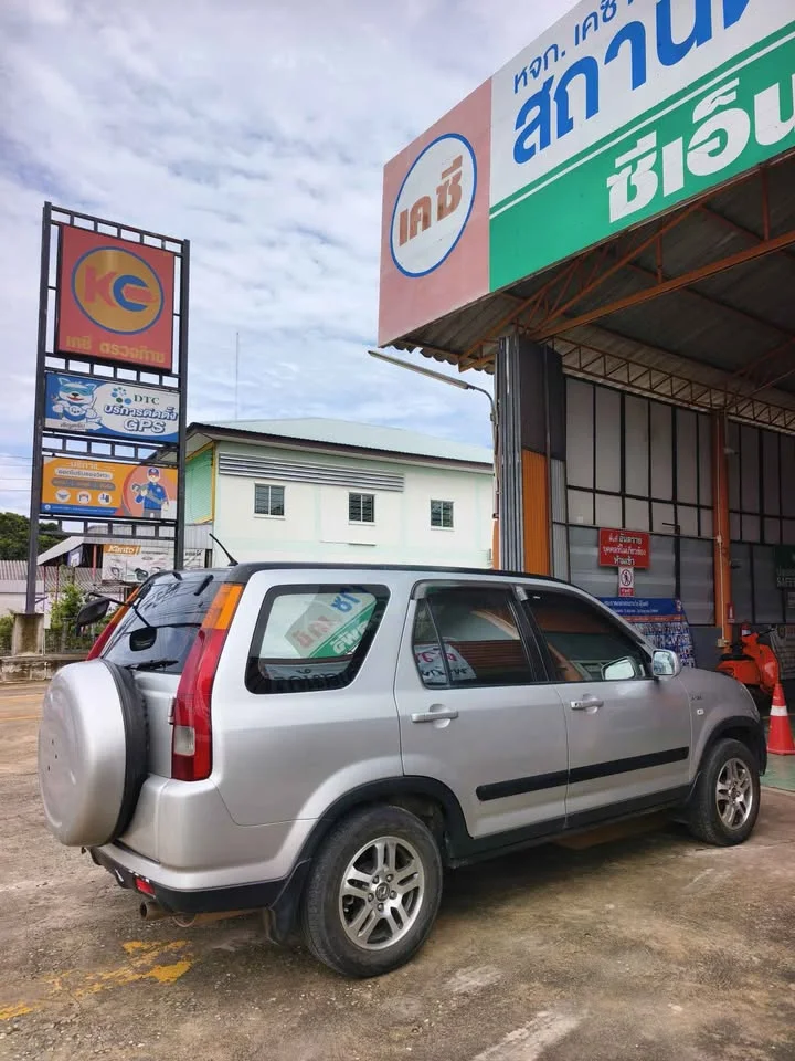 2002 Honda CR-V II 2