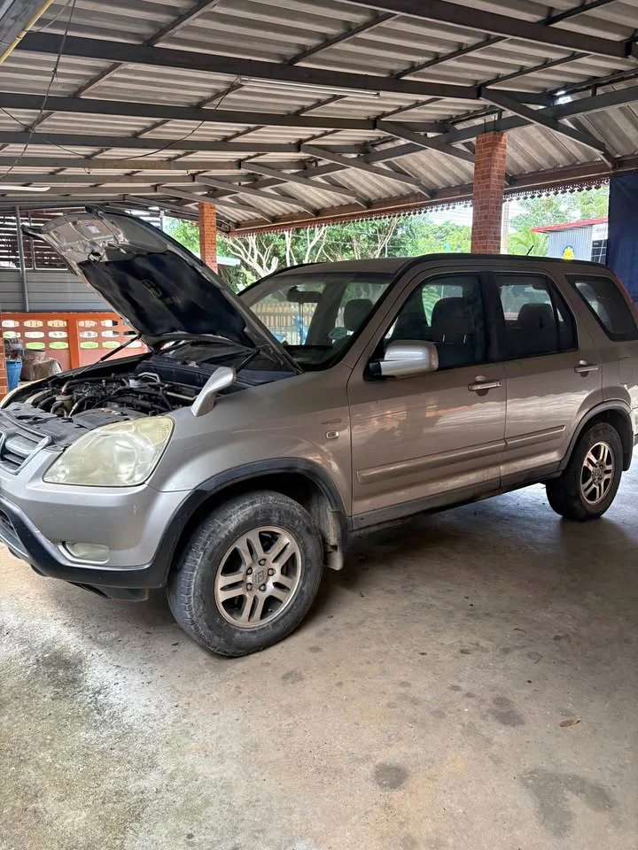 2000 Honda CR-V II 3