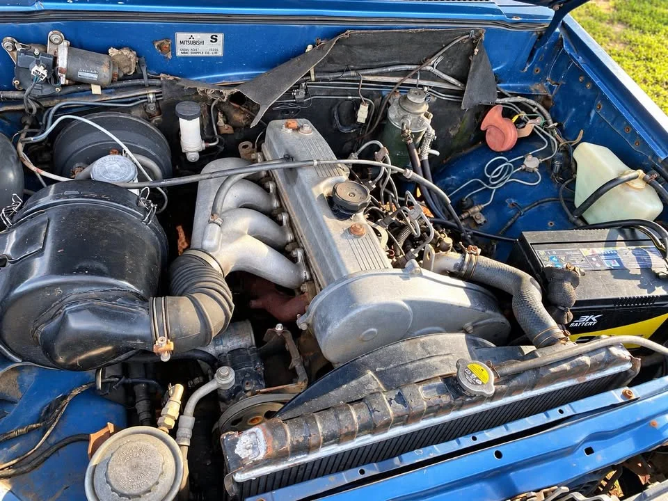 2005 Mitsubishi Triton II 3