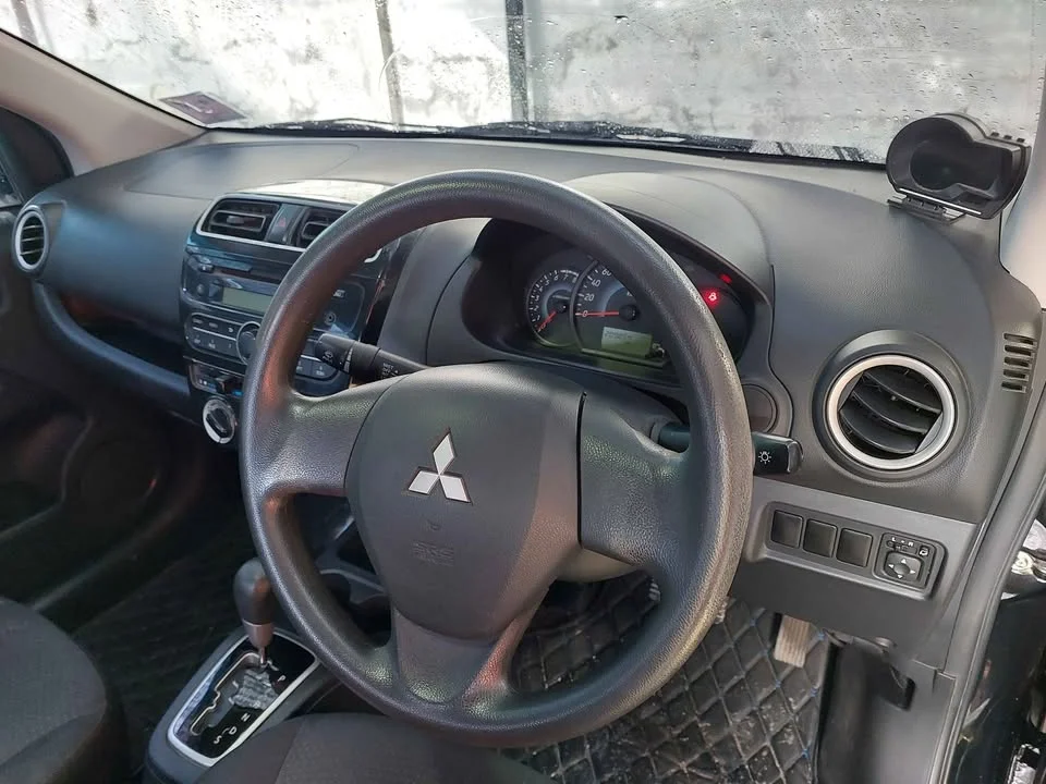 2013 Mitsubishi Attrage VI 2