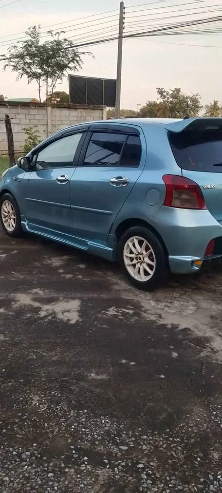 2006 Toyota Yaris II 3