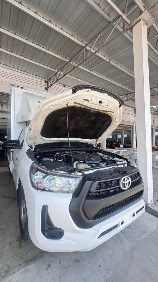 2020 Toyota Hilux VIII 3