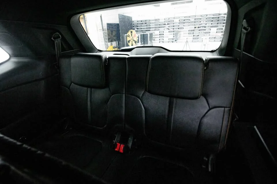2023 Ford Everest III 2