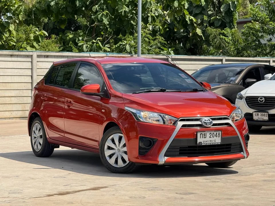 2015 Toyota Yaris III 3