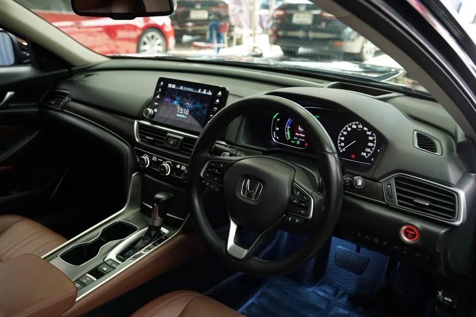 2019 Honda Accord X 2