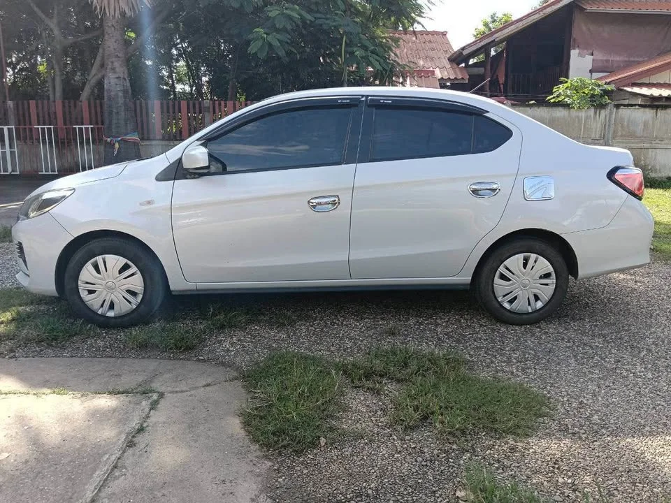 2023 Mitsubishi Attrage VI 3