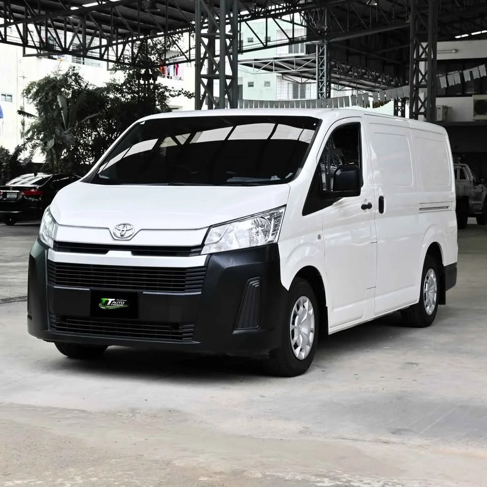 2023 Toyota HiAce VI (H300) 3