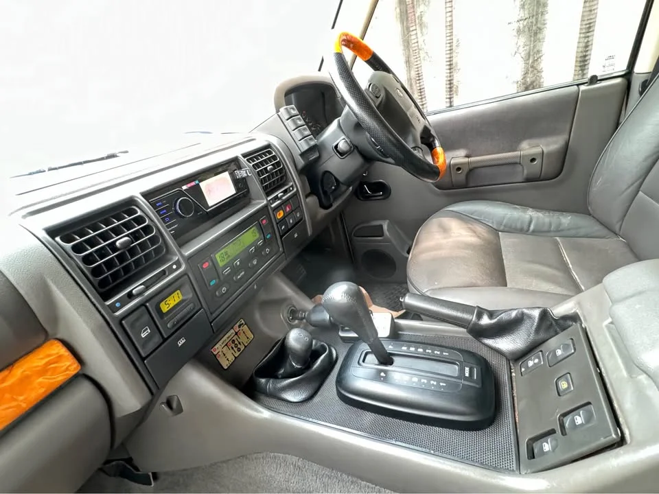 2002 Land Rover Discovery I Series II 2