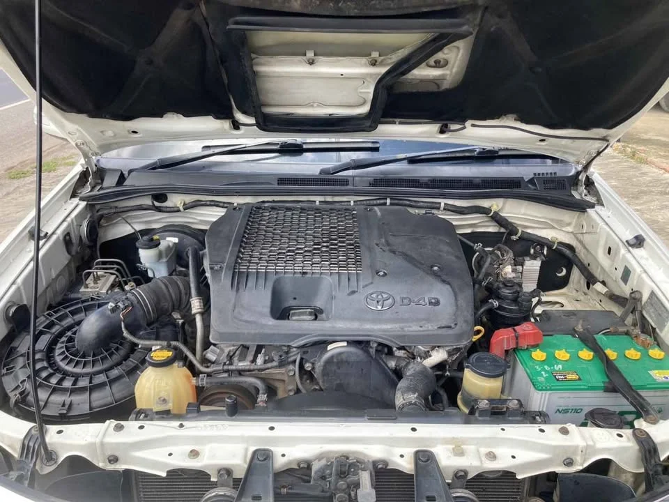 2013 Toyota Fortuner I 2