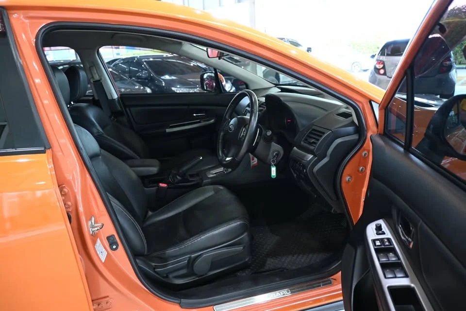 2015 Subaru XV I 2