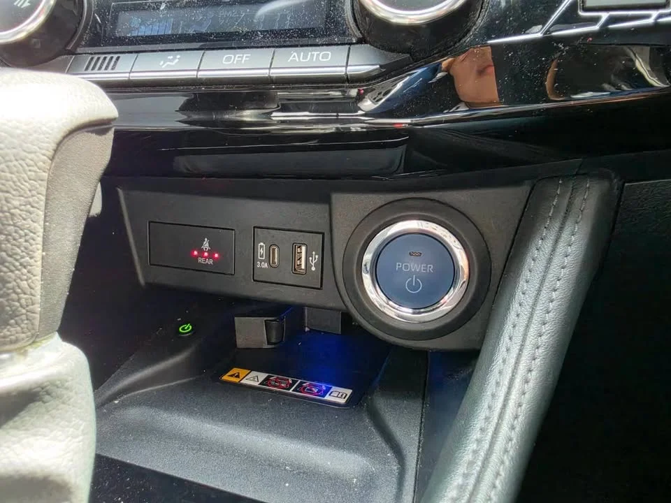 2024 Toyota Yaris Cross AC200 3