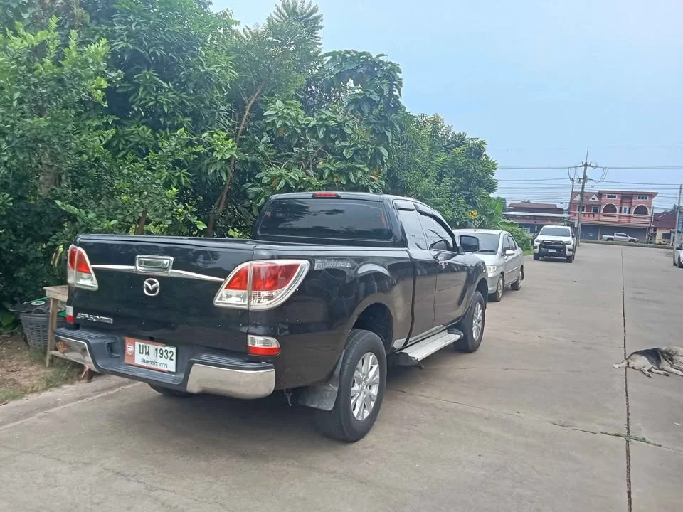 2015 Mazda BT-Series II 2