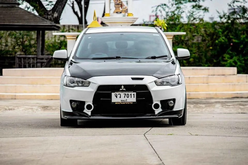 2010 Mitsubishi Lancer IX 2