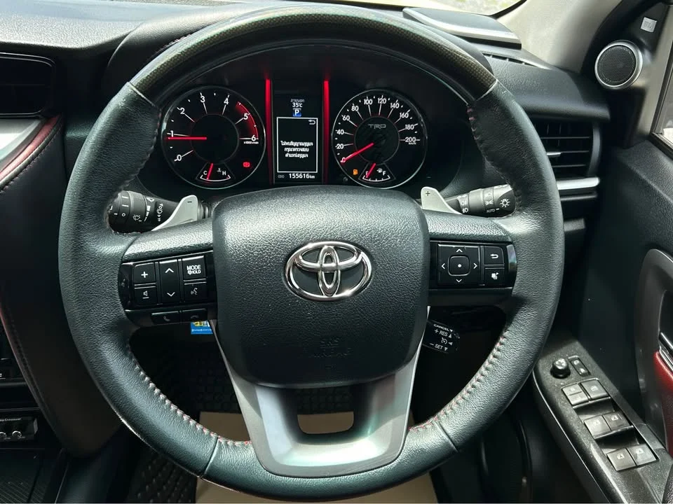 2017 Toyota Fortuner II 3