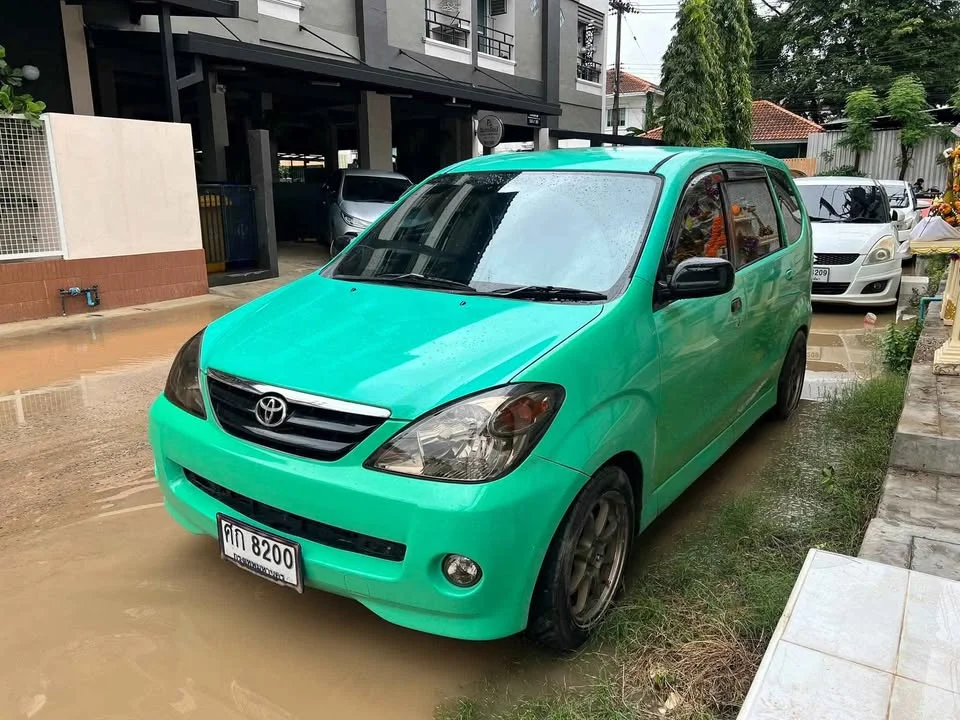 2007 Toyota Avanza I 3