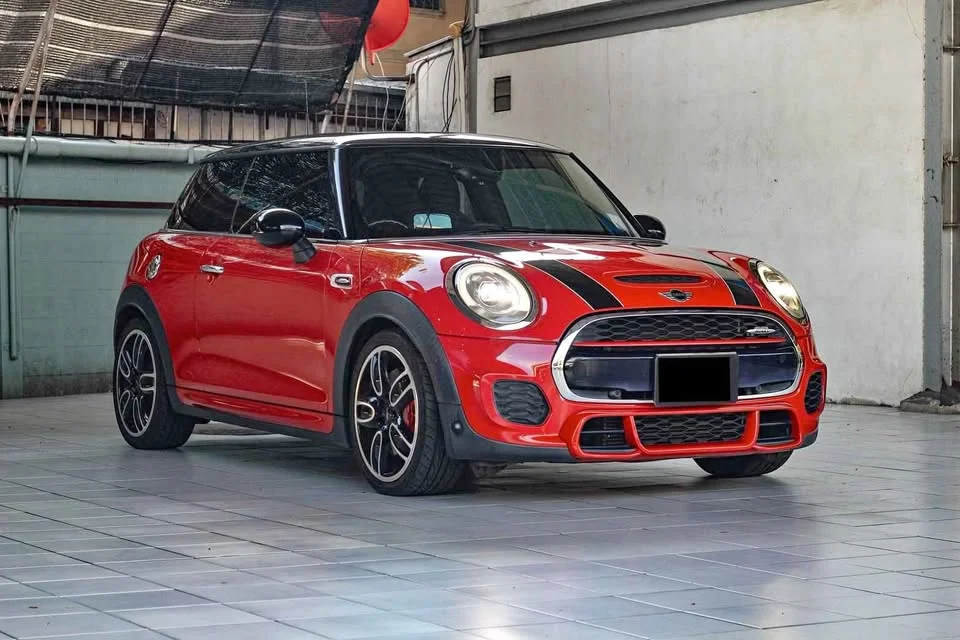 2017 Mini Hatch  III 3
