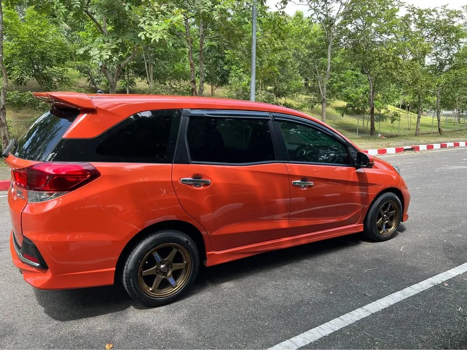 2016 Honda Mobilio II 3